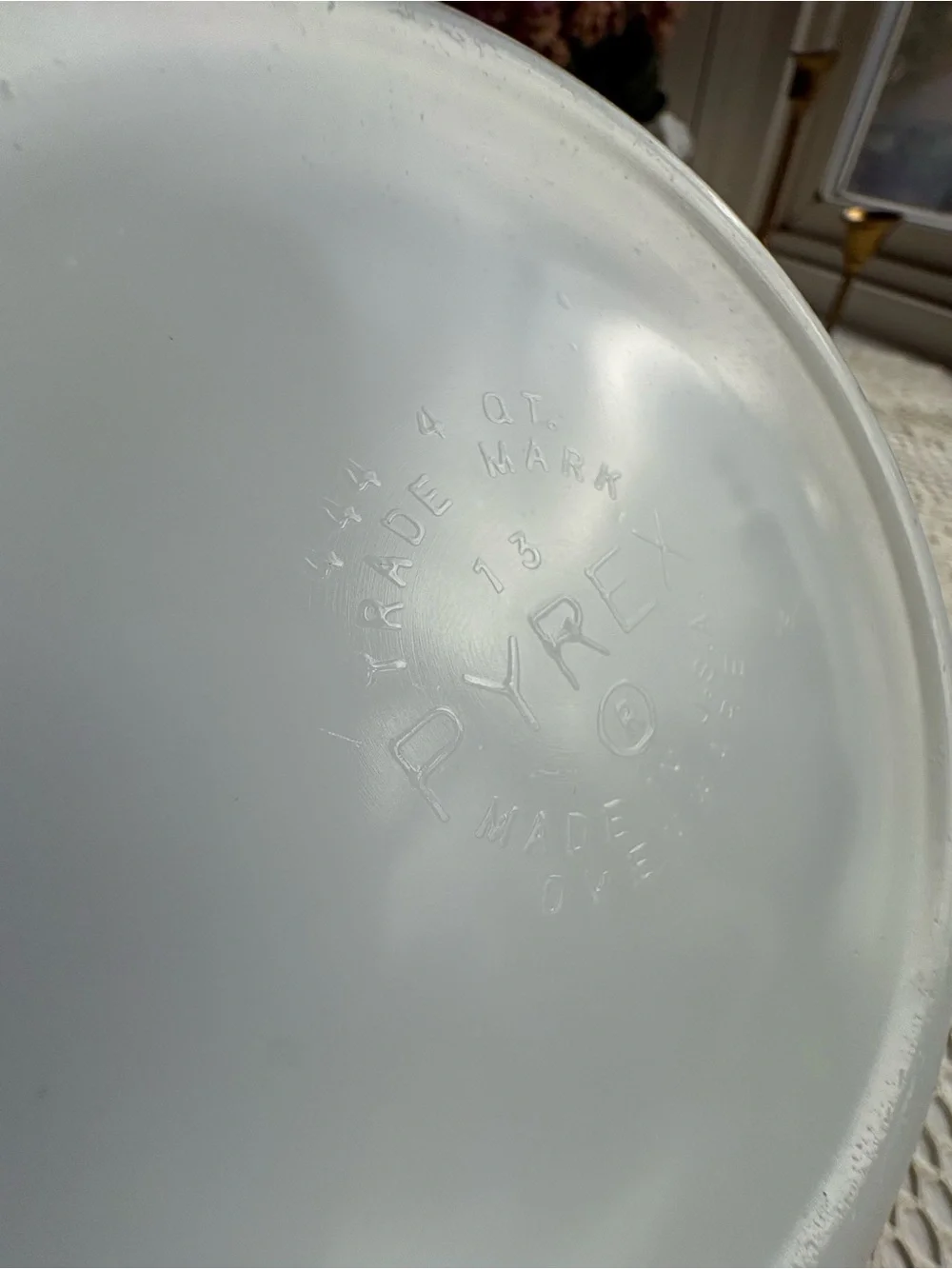 Pyrex classic serving